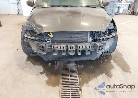 2018 Ford Focus St z USA, uszkodzony, nr VIN 1FADP3L99JL260072